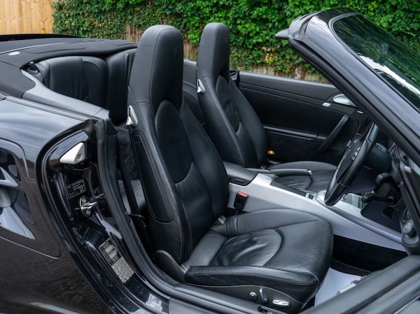 Used Porsche 911 2007 for sale - 75384221: Photo 41