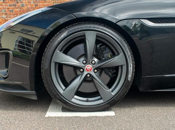 Used Jaguar F-Type 2017 for sale - 72778366: Photo 11
