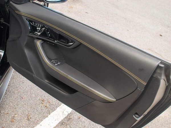 Used Jaguar F-Type 2017 for sale - 72778366: Photo 32