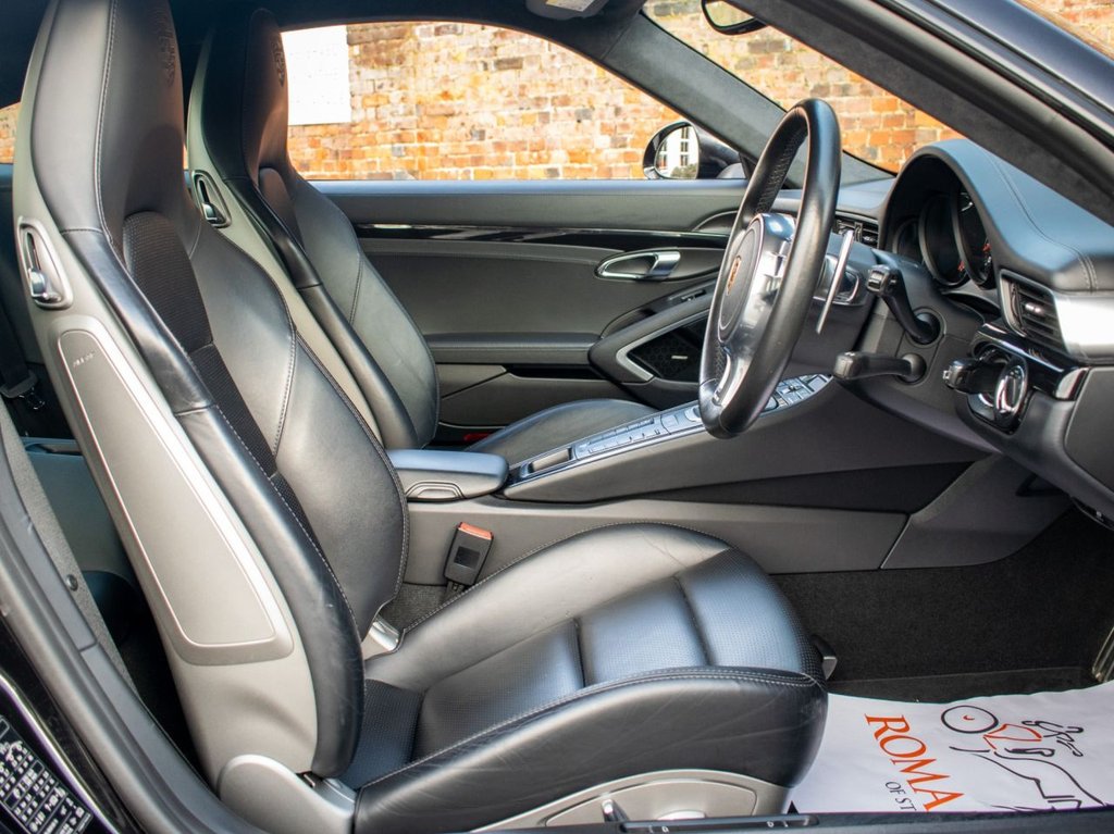 Used Porsche 911 2015 for sale - 77534790: Photo 13