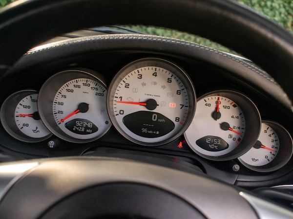 Used Porsche 911 2006 for sale - 74900934: Photo 28