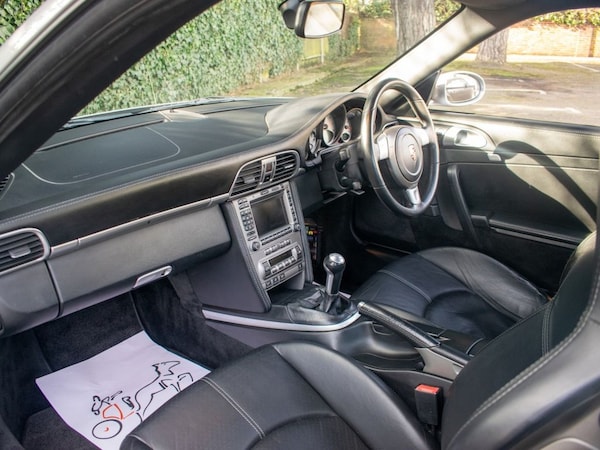 Used Porsche 911 2006 for sale - 74900934: Photo 32