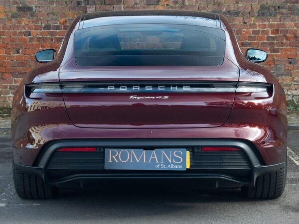 Used Porsche Taycan 2023 for sale - 74900929: Photo 13