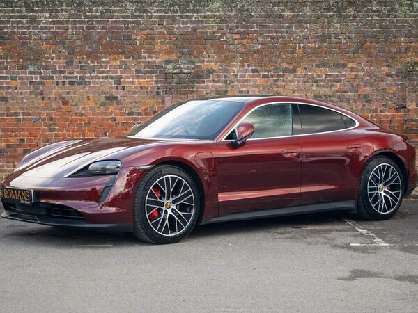 Used Porsche Taycan 2023 for sale - 74900929: Photo 1