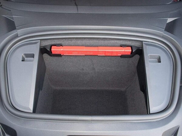Used Porsche Taycan 2023 for sale - 74900929: Photo 50