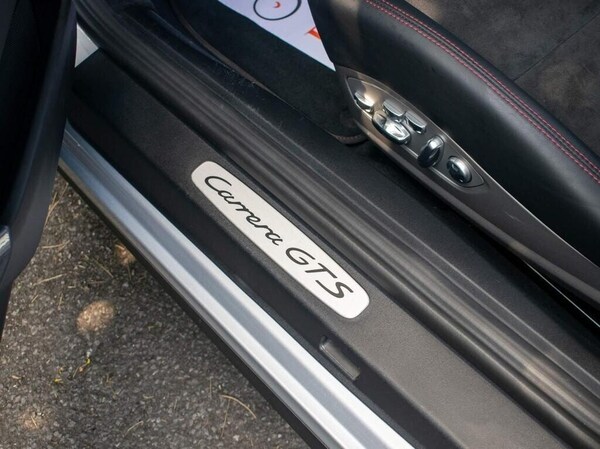 Used Porsche 911 2015 for sale - 75134952: Photo 47