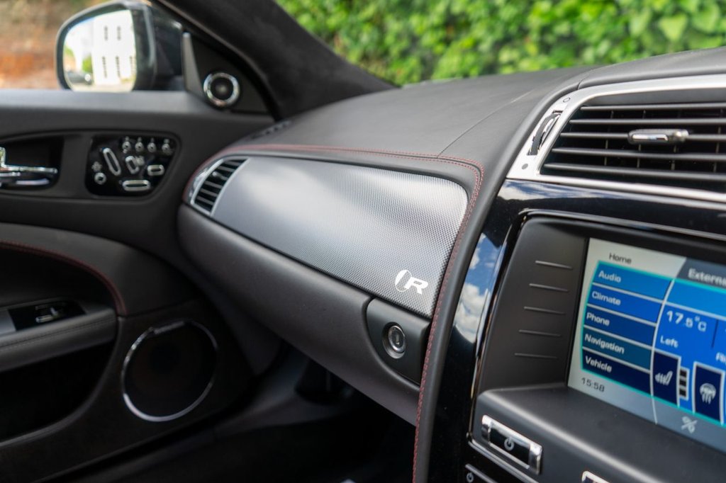 Used Jaguar XK 2015 for sale - 76740029: Photo 32