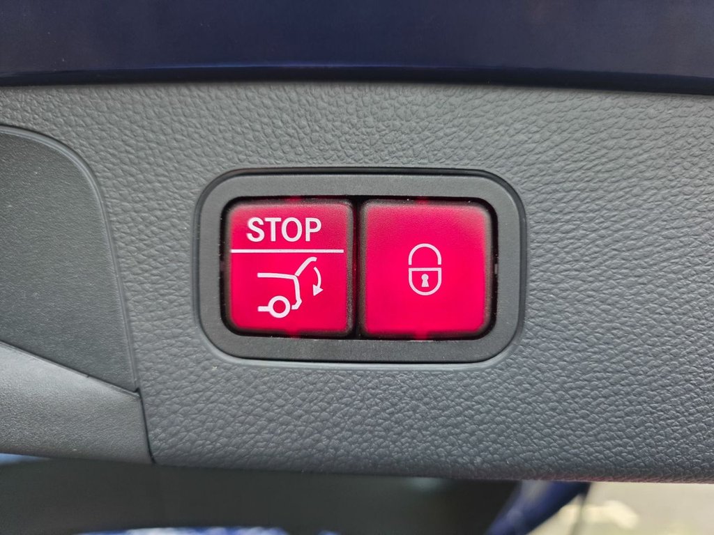 Used Mercedes-Benz GLC 2019 for sale - 77328129: Photo 36