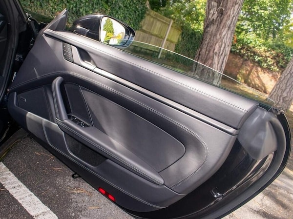 Used Porsche 911 2022 for sale - 74900950: Photo 40