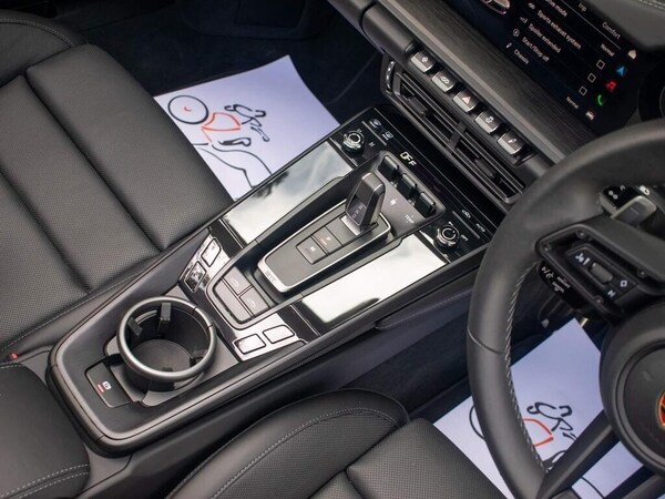 Used Porsche 911 2022 for sale - 74900950: Photo 45