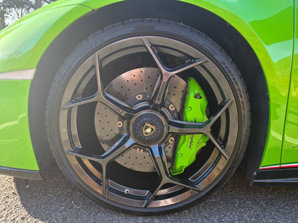 Used Lamborghini Huracan 2019 for sale - 77685268: Photo 21