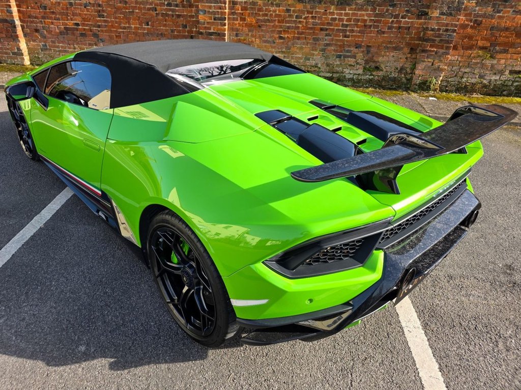 Used Lamborghini Huracan 2019 for sale - 77685268: Photo 26