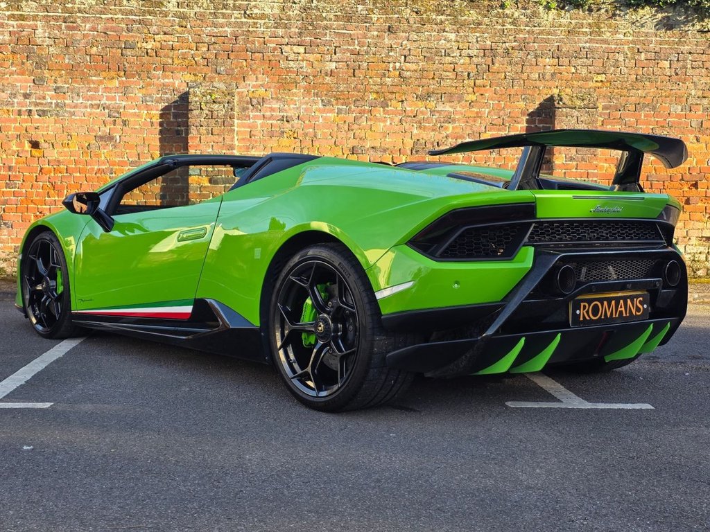 Used Lamborghini Huracan 2019 for sale - 77685268: Photo 3