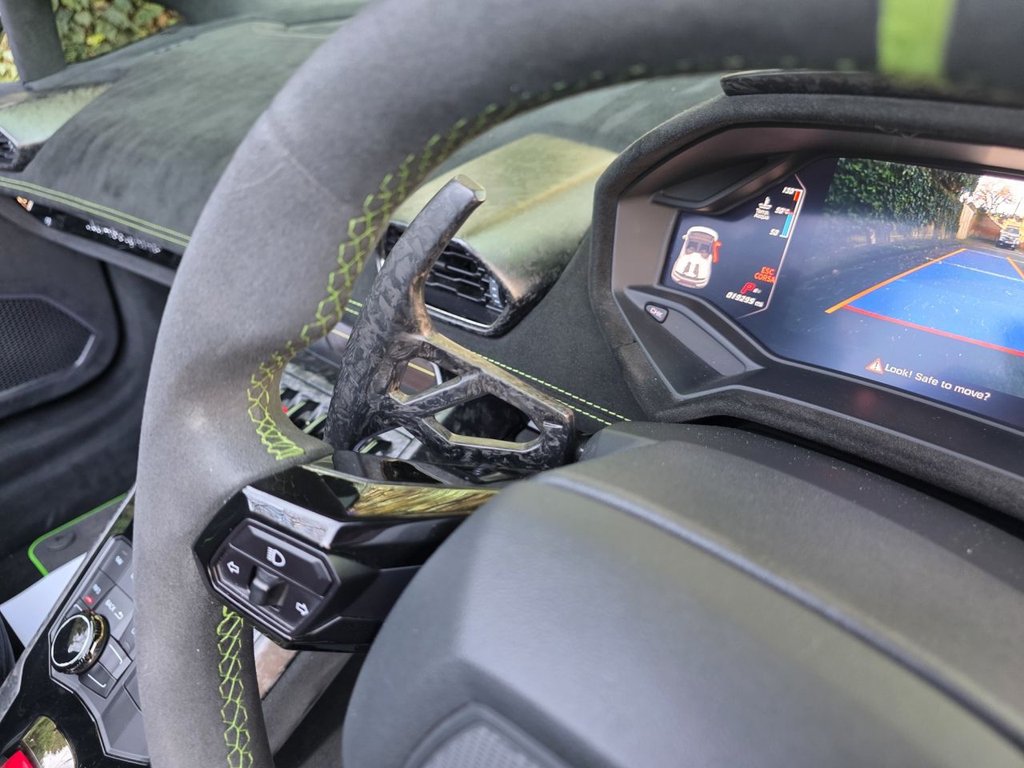 Used Lamborghini Huracan 2019 for sale - 77685268: Photo 39