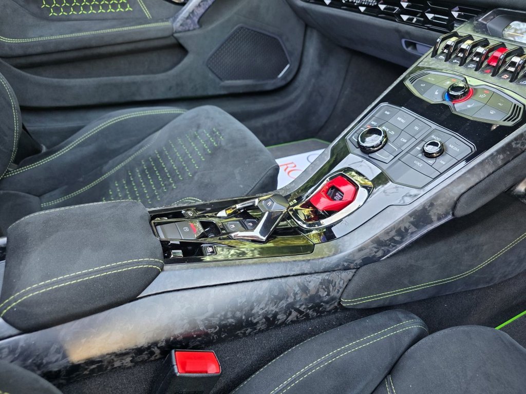 Used Lamborghini Huracan 2019 for sale - 77685268: Photo 40