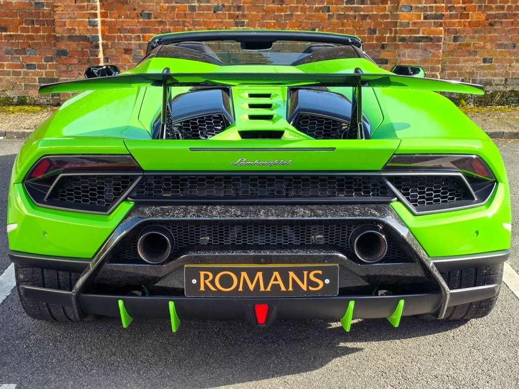 Used Lamborghini Huracan 2019 for sale - 77685268: Photo 5