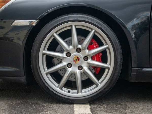 Used Porsche 911 2010 for sale - 74900935: Photo 17