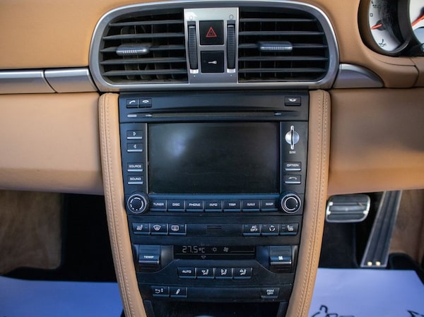Used Porsche 911 2010 for sale - 74900935: Photo 35