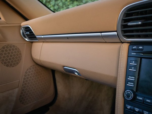 Used Porsche 911 2010 for sale - 74900935: Photo 41