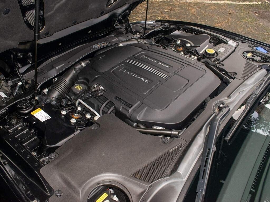 Vehicle 33
