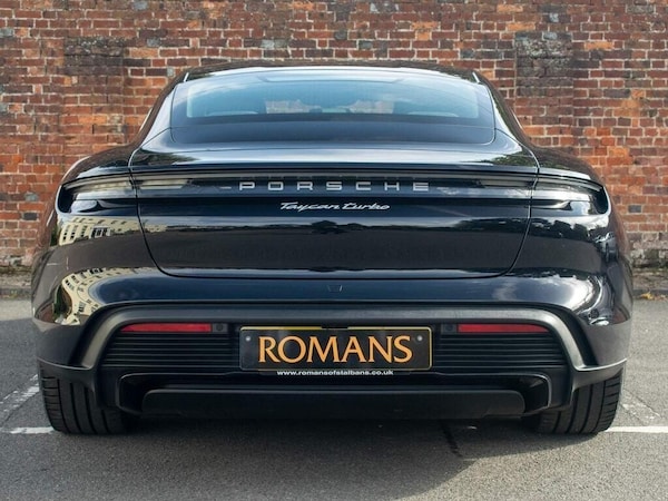 Used Porsche Taycan 2022 for sale - 74900925: Photo 11