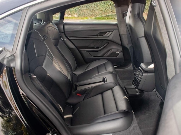 Used Porsche Taycan 2022 for sale - 74900925: Photo 29