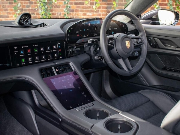 Used Porsche Taycan 2022 for sale - 74900925: Photo 7