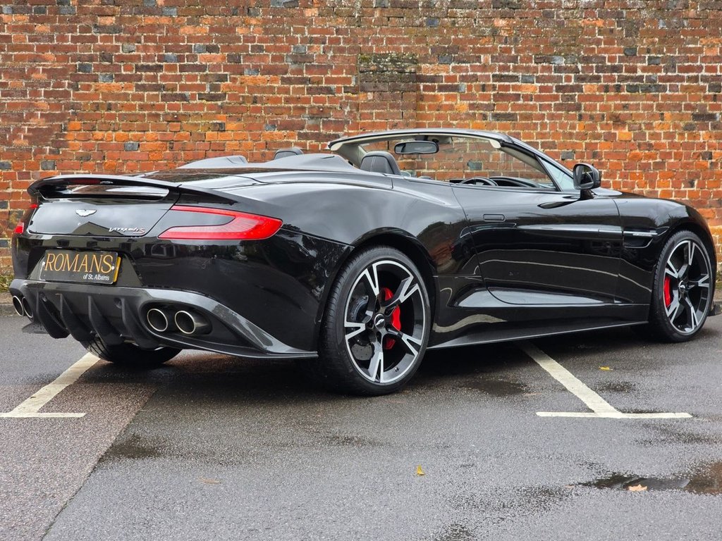 Used Aston Martin Vanquish 2018 for sale - 76454581: Photo 18