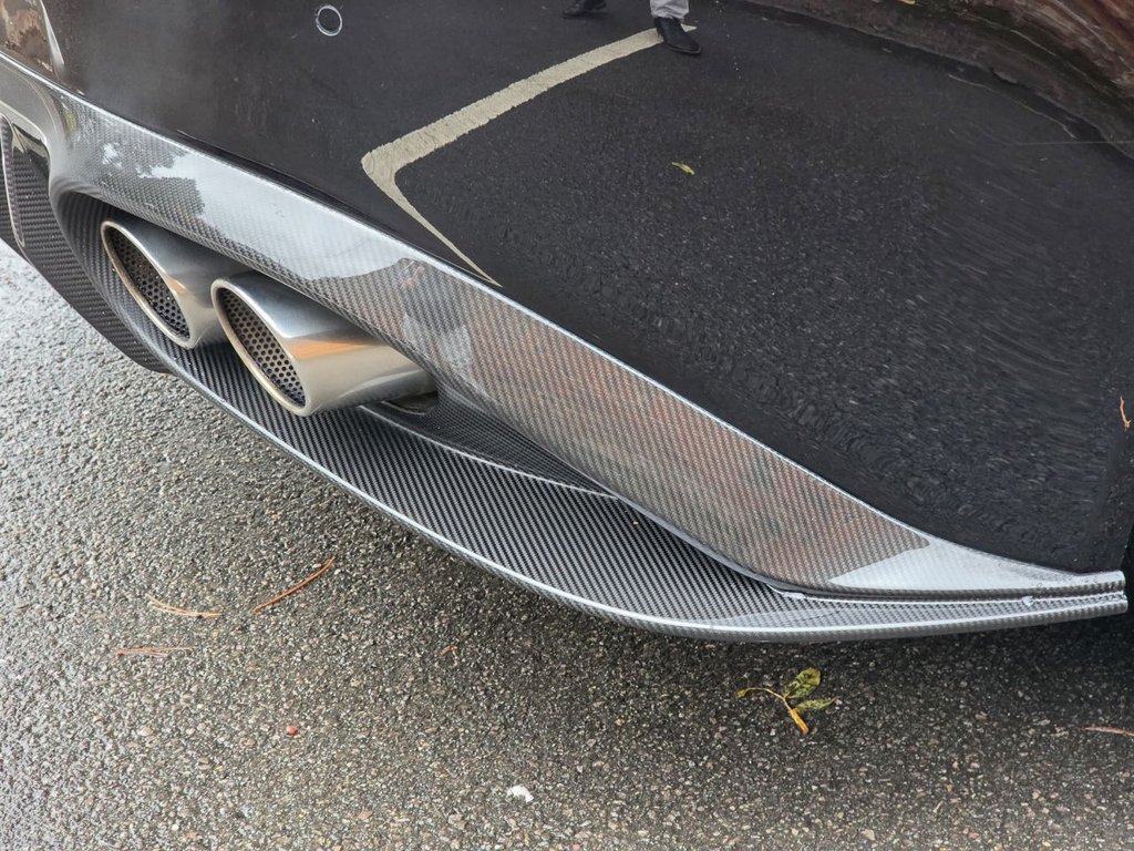 Used Aston Martin Vanquish 2018 for sale - 76454581: Photo 24