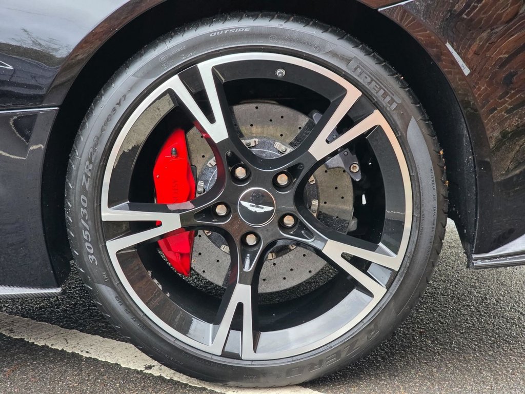 Used Aston Martin Vanquish 2018 for sale - 76454581: Photo 28