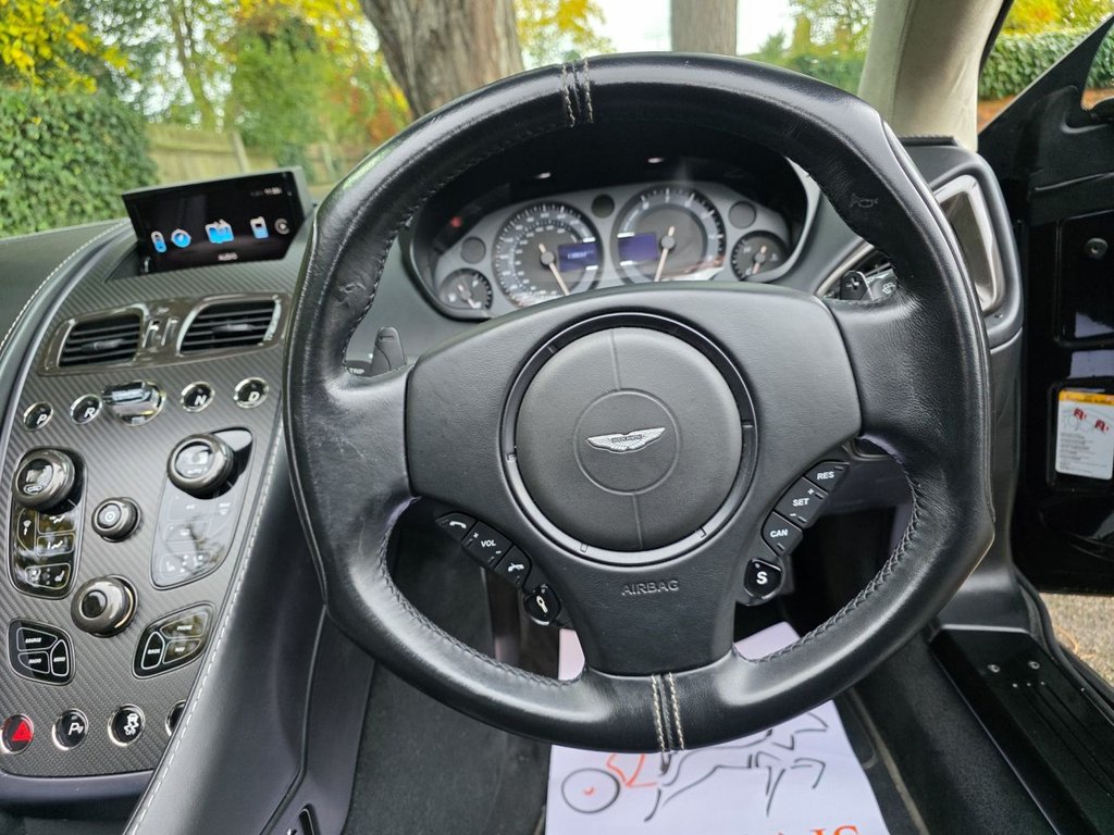 Used Aston Martin Vanquish 2018 for sale - 76454581: Photo 32