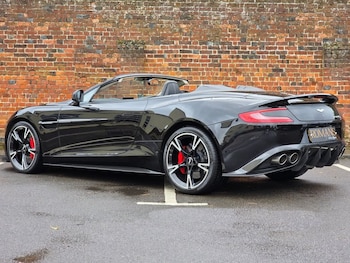 Used Aston Martin Vanquish 2018 for sale - 76454581: Photo