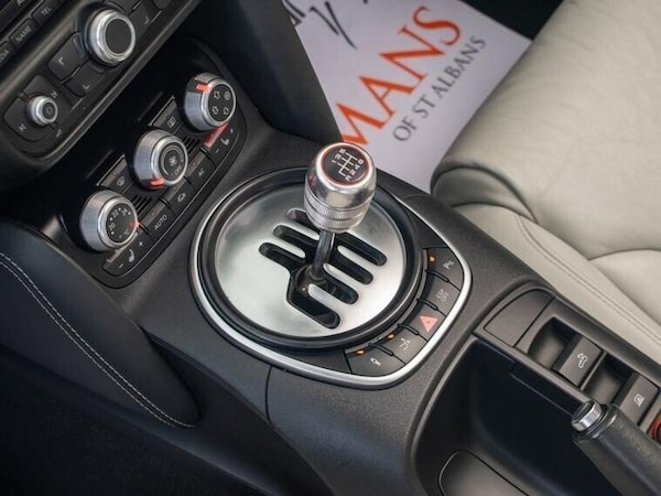 Used Audi R8 2010 for sale - 75099532: Photo 8