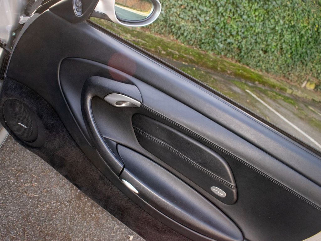 Used Porsche 911 2002 for sale - 77534786: Photo 24