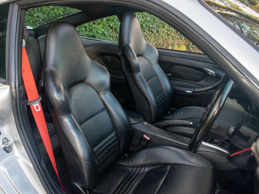 Used Porsche 911 2002 for sale - 77534786: Photo 37