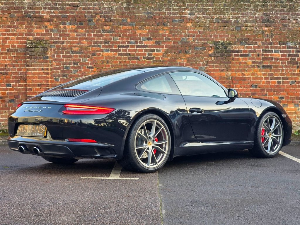 Used Porsche 911 2016 for sale - 76934620: Photo 11