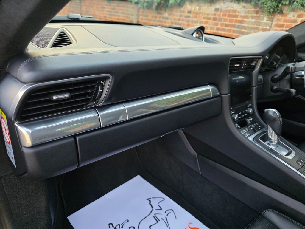 Used Porsche 911 2016 for sale - 76934620: Photo 31