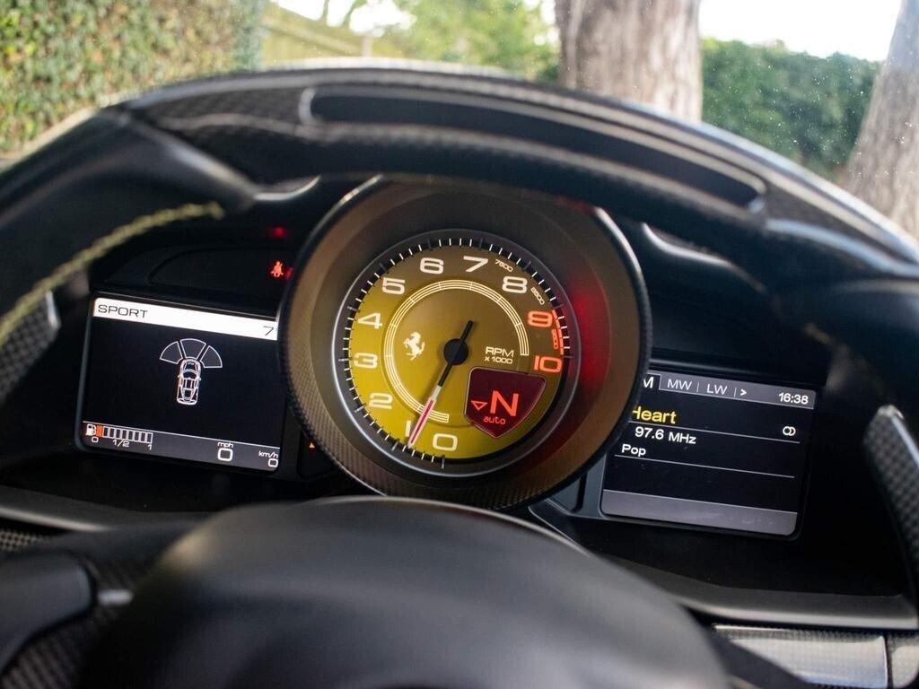 Used Ferrari 458 2014 for sale - 77110562: Photo 35