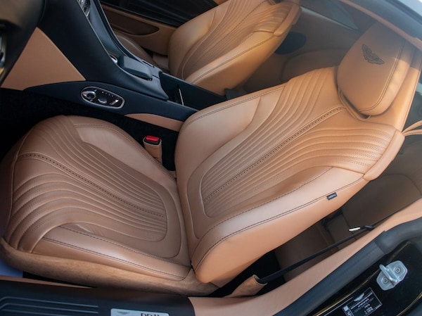 Used Aston Martin DB11 2023 for sale - 73854256: Photo 39