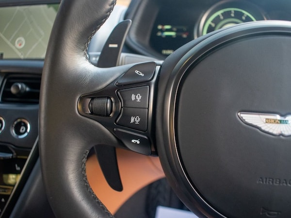 Used Aston Martin DB11 2023 for sale - 73854256: Photo 46