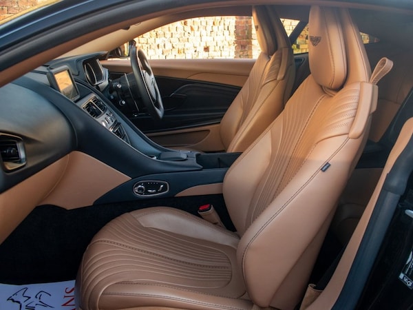 Used Aston Martin DB11 2023 for sale - 73854256: Photo 5
