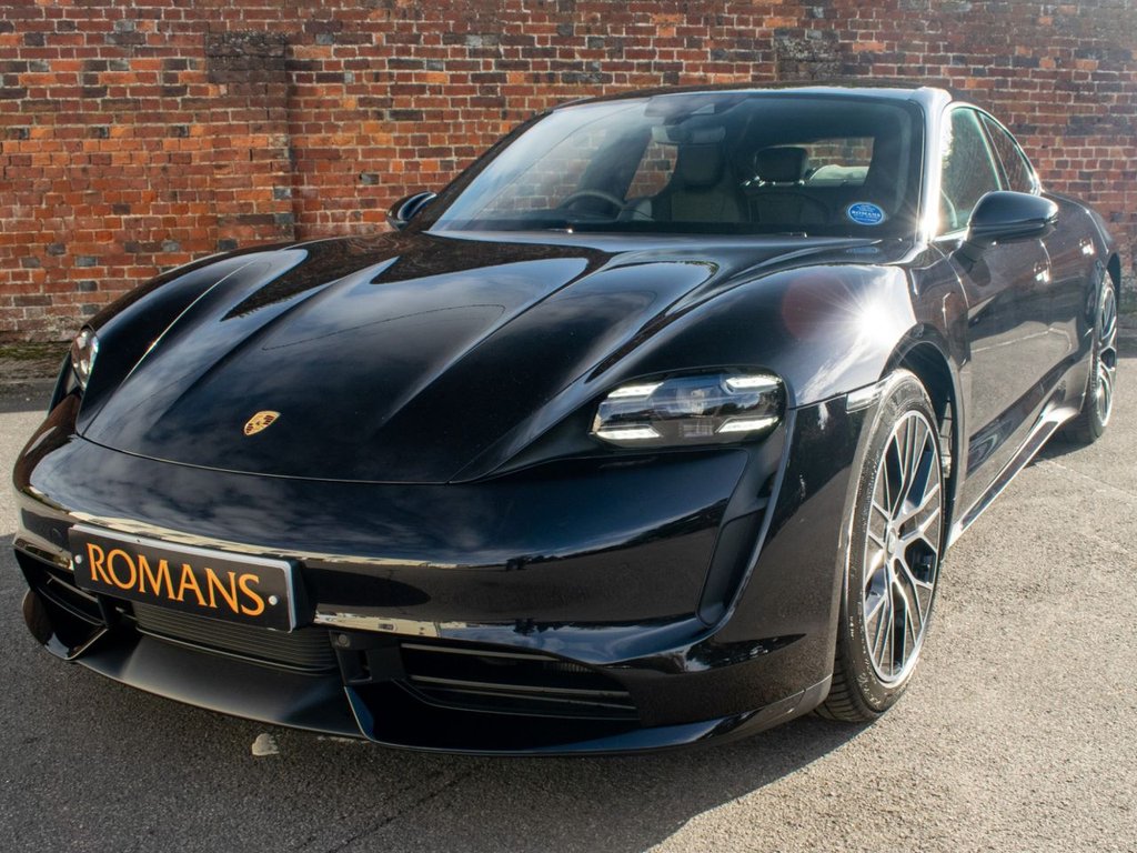 Used Porsche Taycan 2022 for sale - 78134527: Photo 11