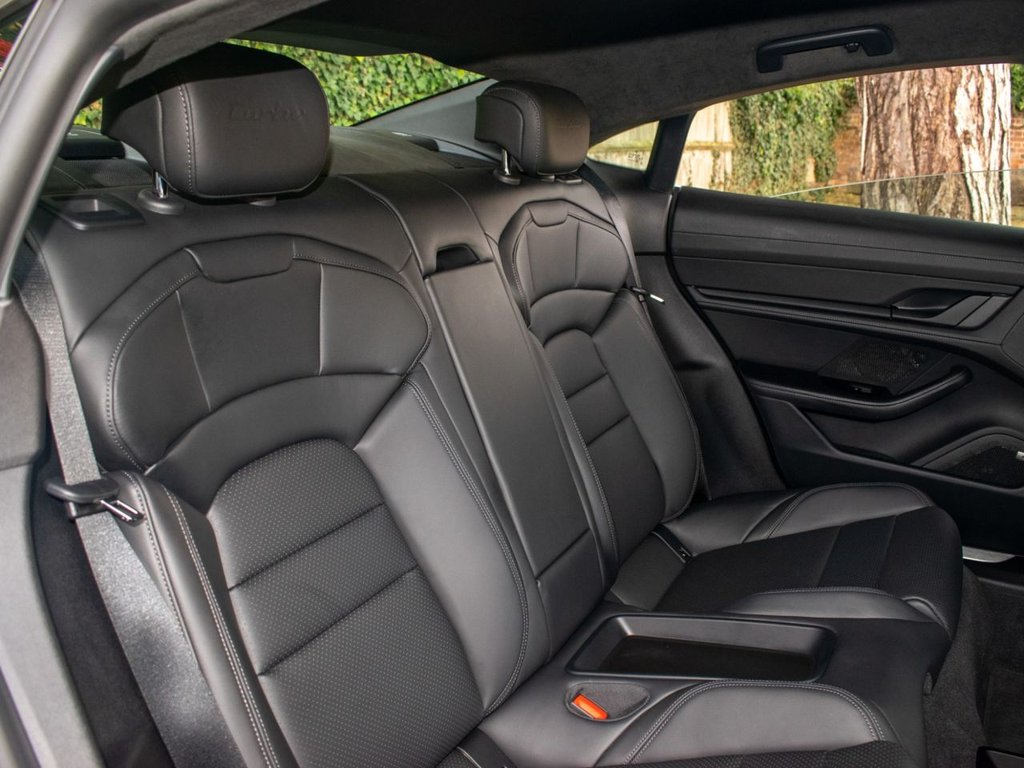 Used Porsche Taycan 2022 for sale - 78134527: Photo 15