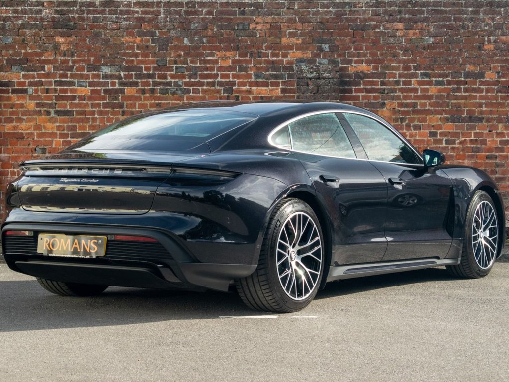 Used Porsche Taycan 2022 for sale - 78134527: Photo 21