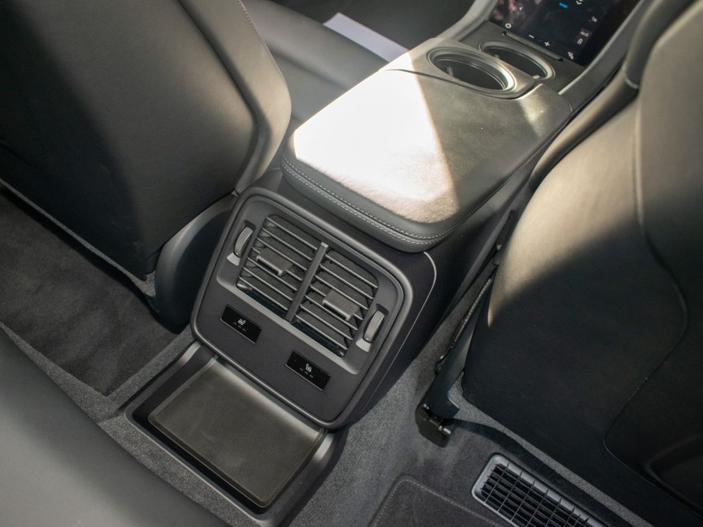 Used Porsche Taycan 2022 for sale - 78134527: Photo 32