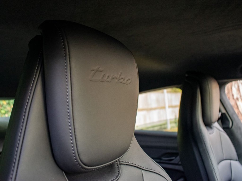 Used Porsche Taycan 2022 for sale - 78134527: Photo 41