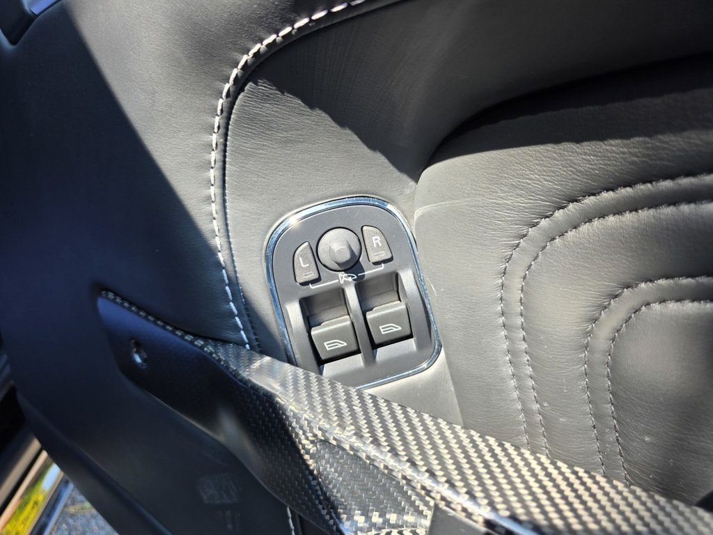 Used Aston Martin DBS 2010 for sale - 76009259: Photo 29