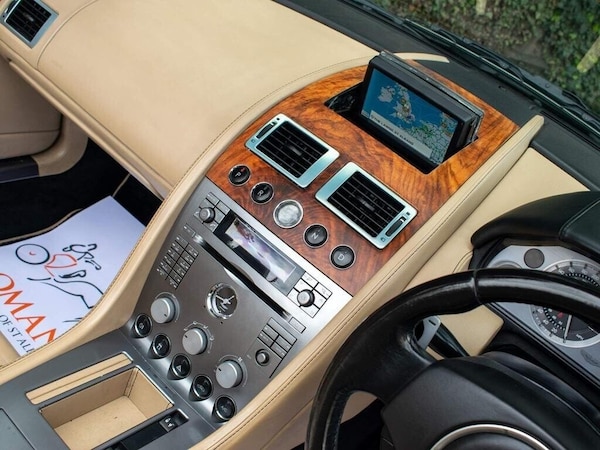 Used Aston Martin DB9 2006 for sale - 72778259: Photo 30