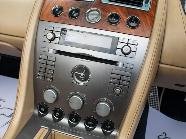Used Aston Martin DB9 2006 for sale - 72778259: Photo 31