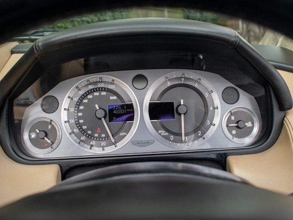 Used Aston Martin DB9 2006 for sale - 72778259: Photo 36